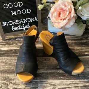 Kork-Ease sz8 light weight Black and peep toe buckle back wedge cushioned insole